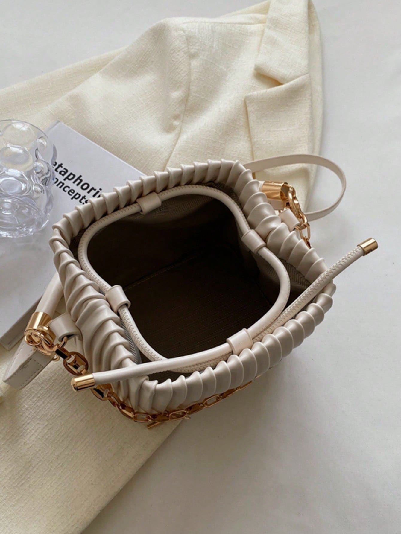 Trendy Pleated Handbag – Women’s Fashion Chain Bucket Shoulder Bag