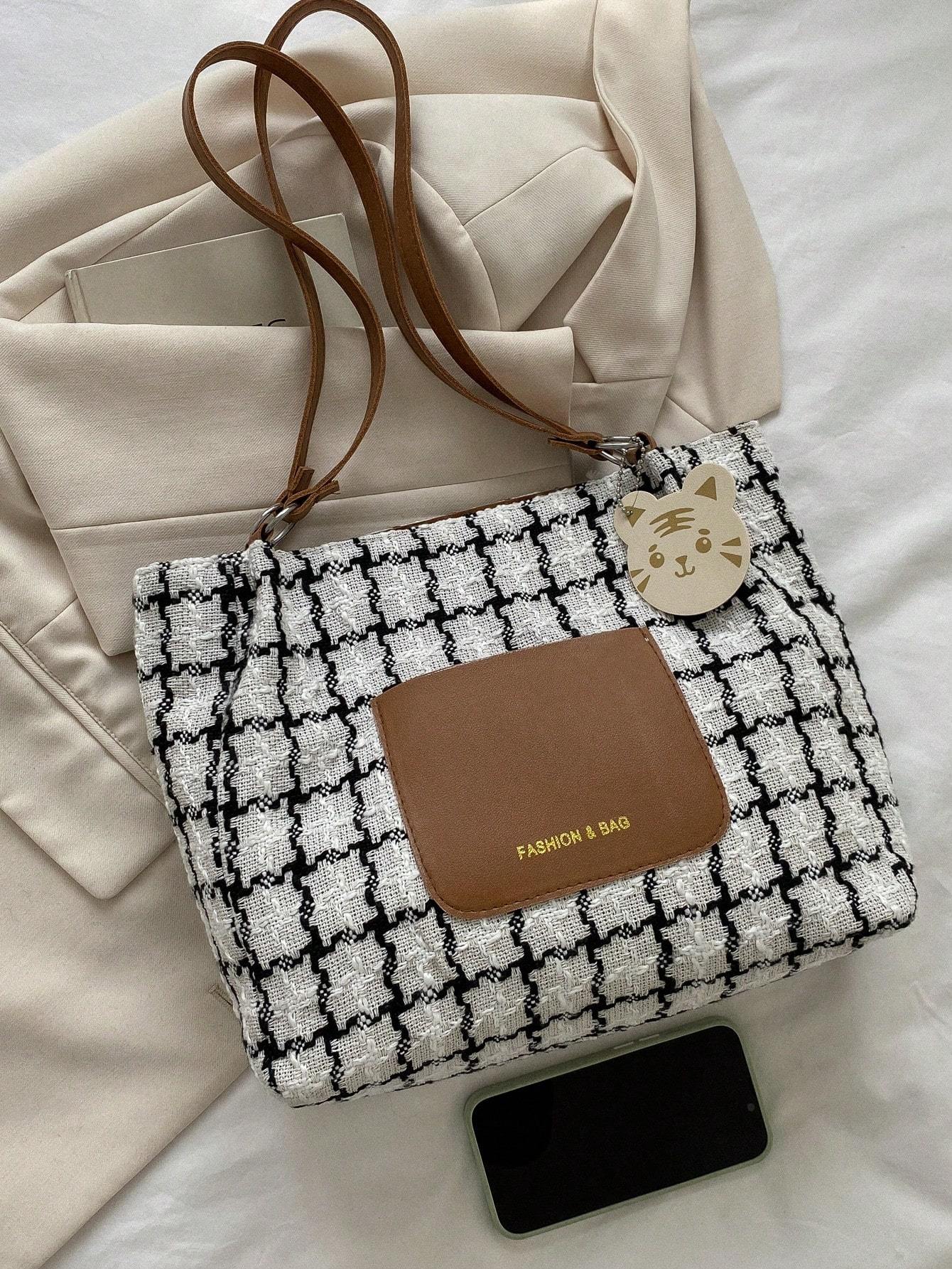 Women’s Plaid Shoulder Bag – Large Capacity Fashion Commuter Tote with Pendant