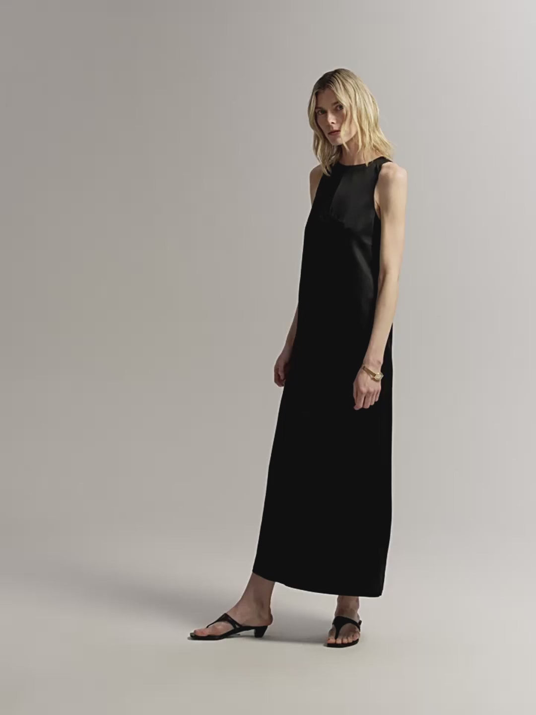 Corridor Stride Sleeveless Wool Blend Dress