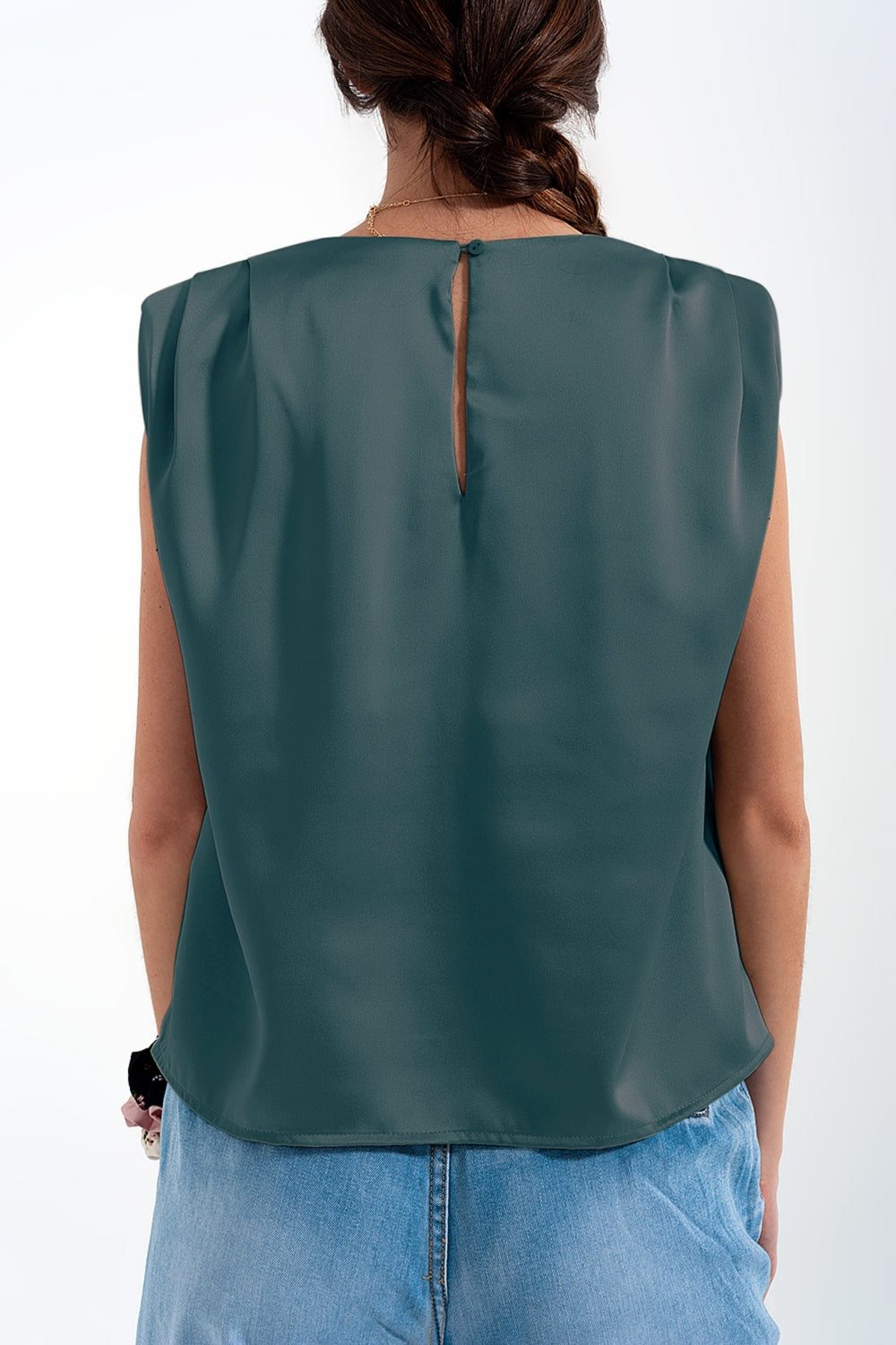 Nyelora Satin Frame Top