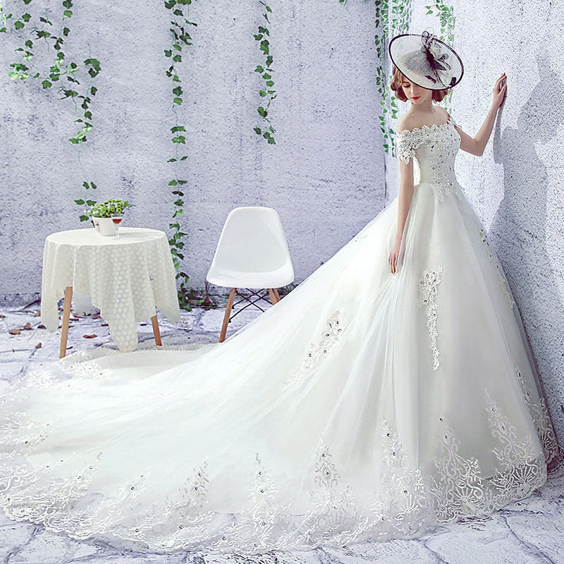 Women’s Wedding Dresses