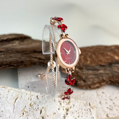 Women’s Retro Oval Bracelet Quartz Watch