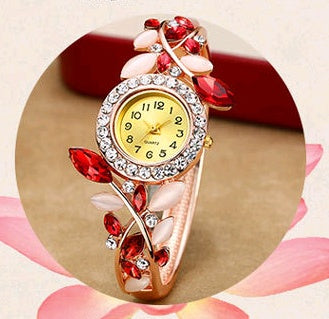 Women’s Fashion Quartz Bracelet Watch with Diamond Design