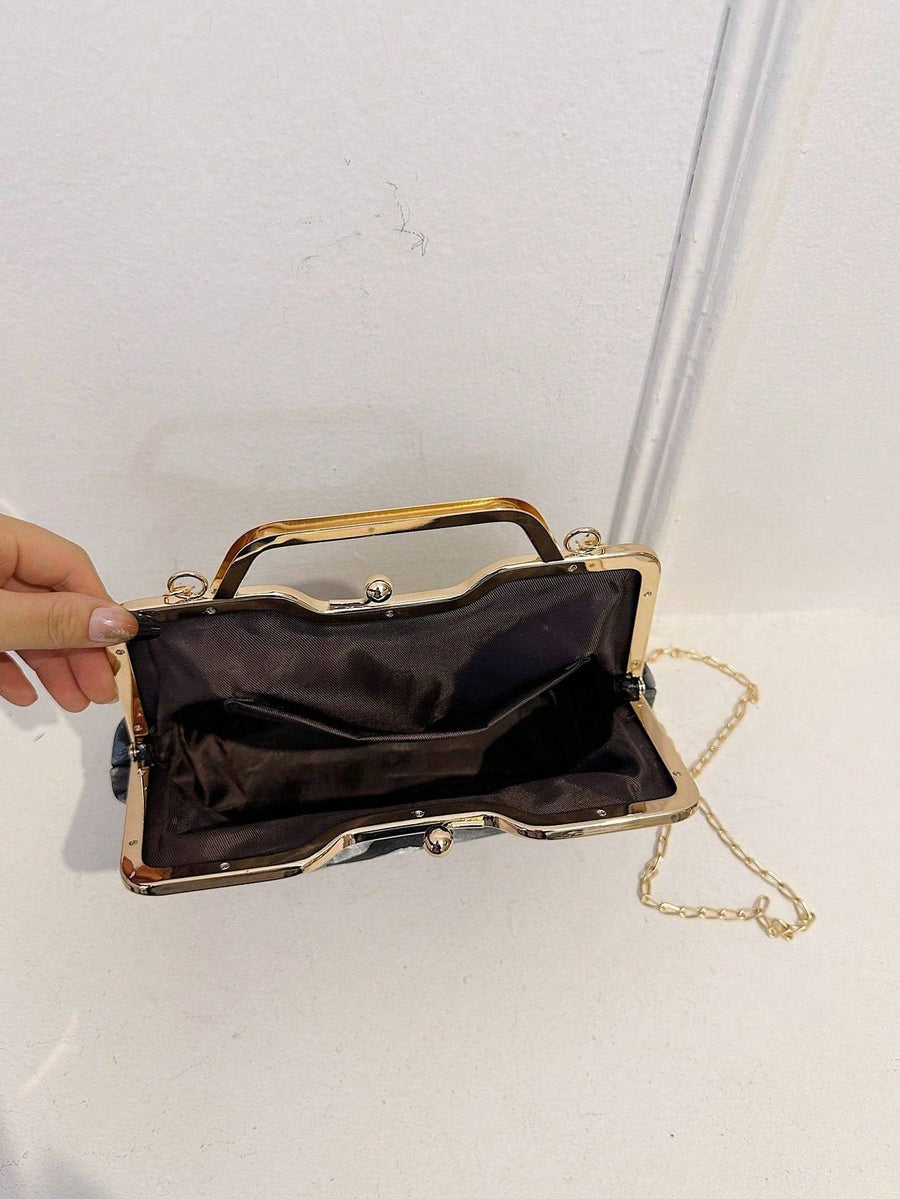 Retro Small Square Handbag – Crossbody Cheongsam Style Lip Clip Bag