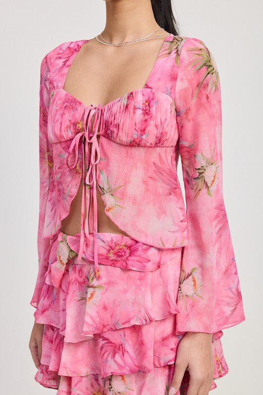 LONG SLEEVE FLARED TOP