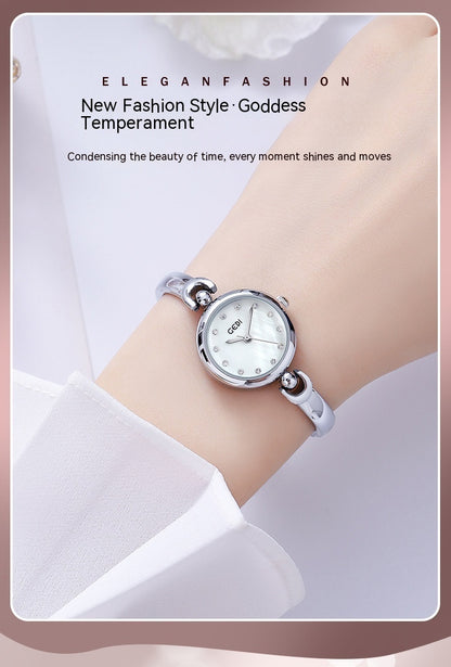 Women’s Simple Round Dial Bangle Quartz Watch