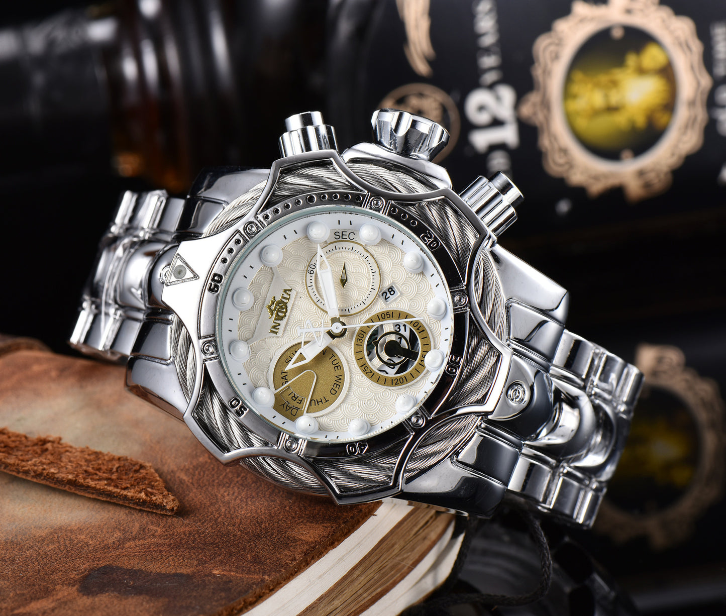 Invicta Large Dial Clown Watch