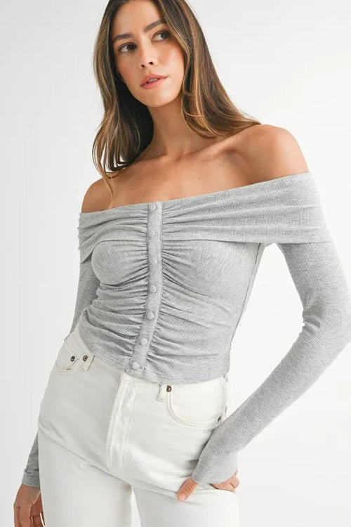 MABLE Off-Shoulder Long Sleeve T-Shirt