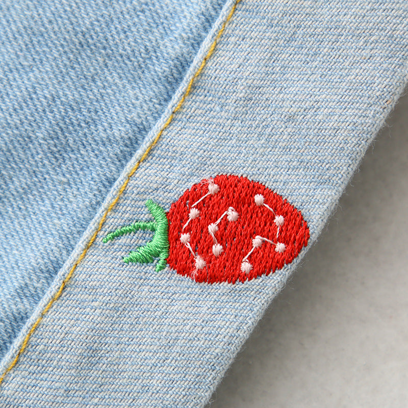 Strawberry loose wide-leg short jeans for women