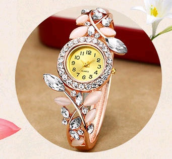 Women’s Fashion Quartz Bracelet Watch with Diamond Design