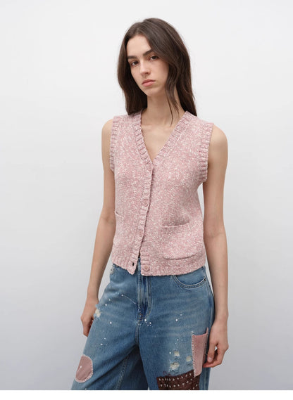 Ferwynn Dotted Merino Vest