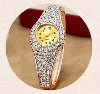 Women’s Fashion Quartz Bracelet Watch with Diamond Design