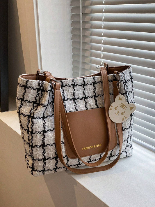 Women’s Plaid Shoulder Bag – Large Capacity Fashion Commuter Tote with Pendant