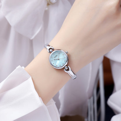 Women’s Simple Round Dial Bangle Quartz Watch