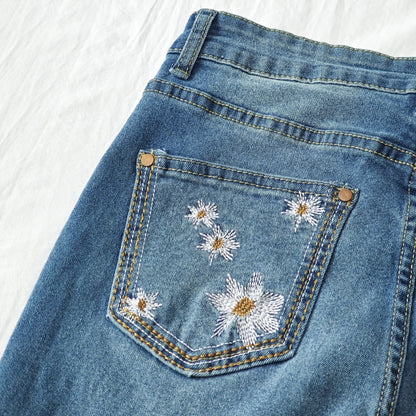 Women's High-Waist Star Patch Jeans