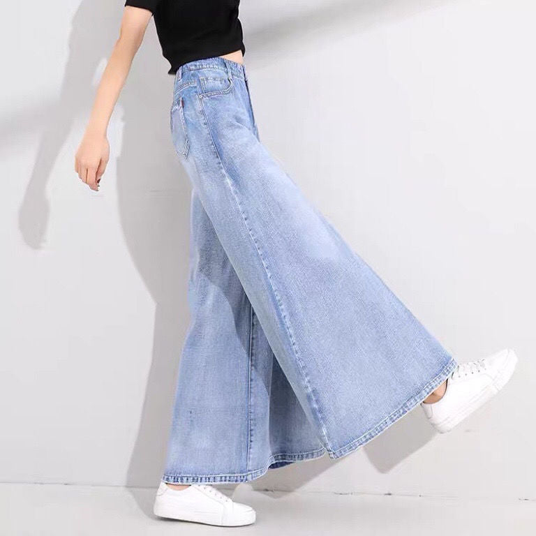 Women’s Wide Leg Denim Skirt