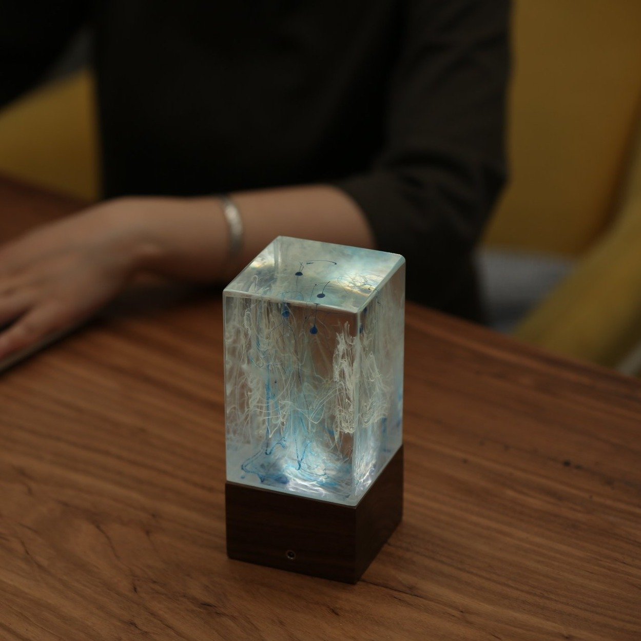 Resin table decor - Solar