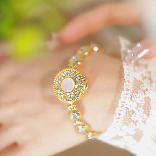 Women’s Retro Silver Flip Bracelet Watch