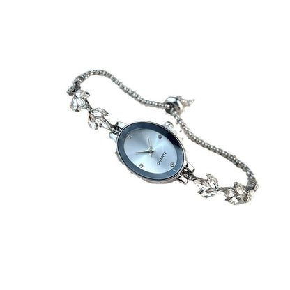 Women’s Retro Oval Bracelet Quartz Watch