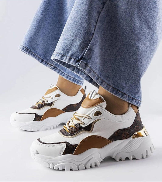 Altorra Irregular Sole White Sneakers
