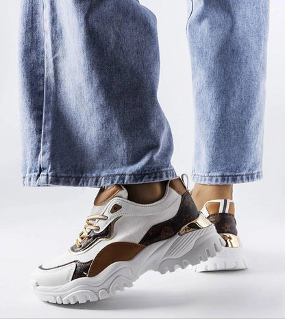 Altorra Irregular Sole White Sneakers