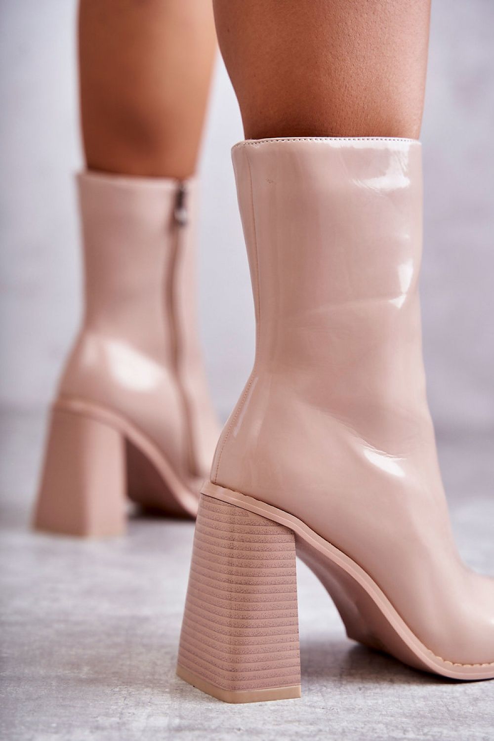 Lumirelle Glossflare Calf Silhouette