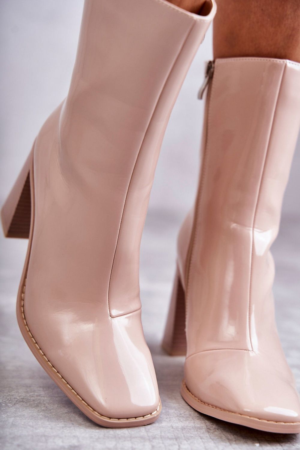 Lumirelle Glossflare Calf Silhouette
