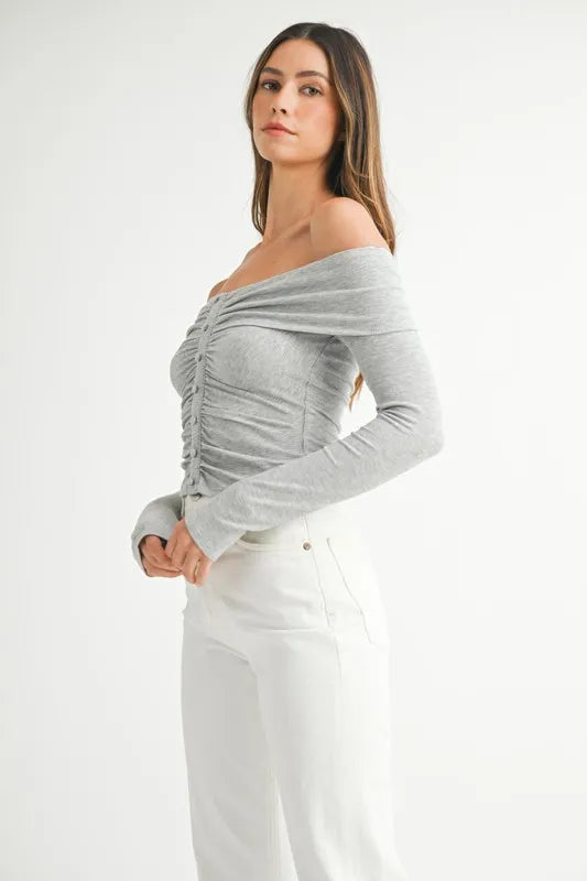 MABLE Off-Shoulder Long Sleeve T-Shirt